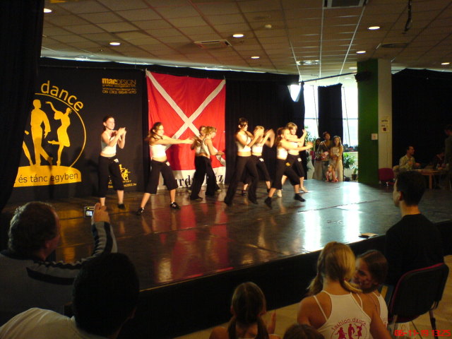 Scaled image aprofogu19.jpg 