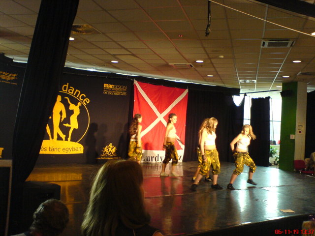 Scaled image aprofogu27.jpg 