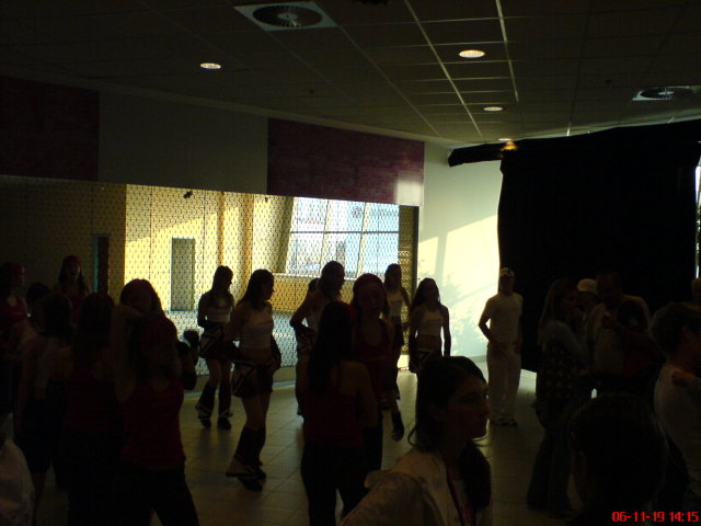 Scaled image aprofogu45.jpg 