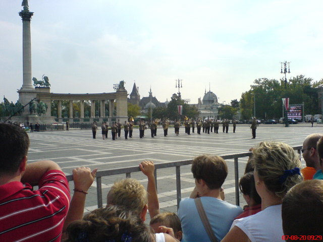 Scaled image katonabacsik48.jpg 