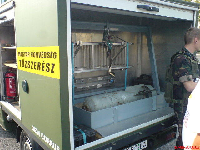 Scaled image katonabacsik69.jpg 