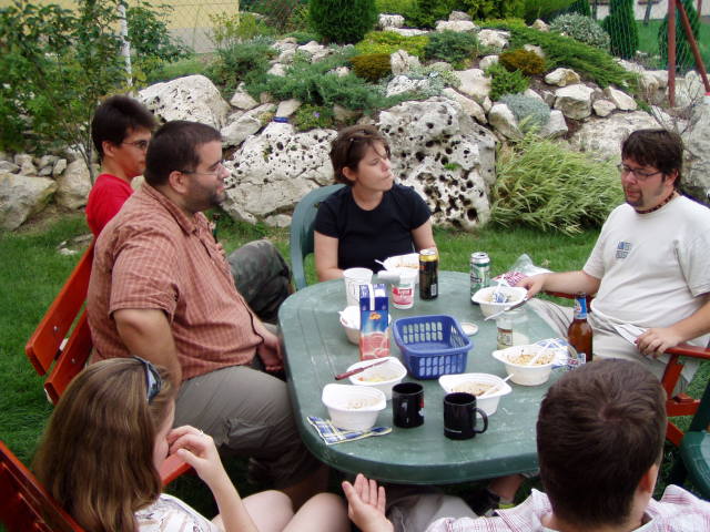 Scaled image p8250079.jpg 