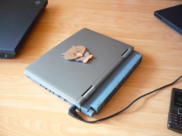 Scaled image fujitsu_lifebook_b110_pindur_2.jpg 