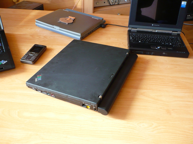 Scaled image thinkpad_x60s_luigi_3.jpg 