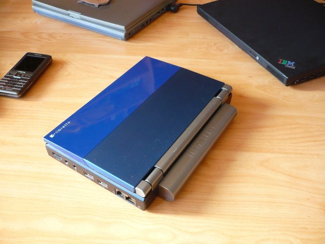 Scaled image toshiba_libretto_u100_guido_2.jpg 