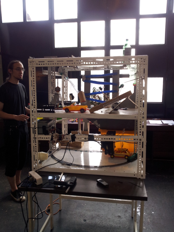 Scaled image phob0048.JPG 