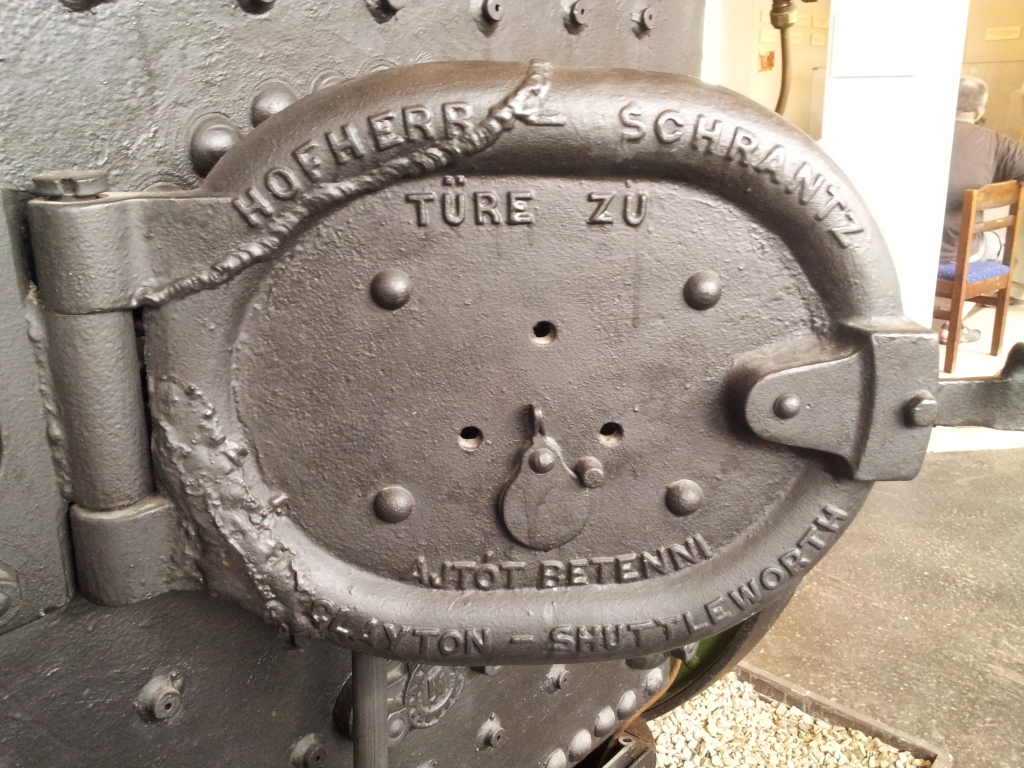 Scaled image phob0060.JPG 