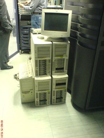 Scaled image godszervszob16.jpg 