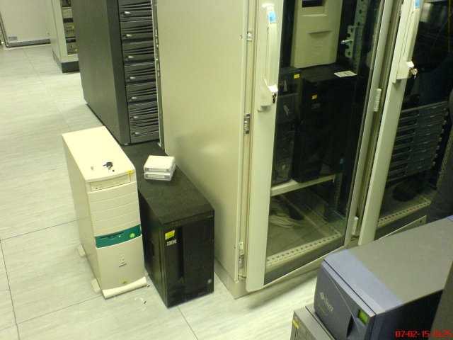 Scaled image godszervszob5.jpg 