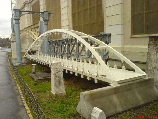 Scaled image kozlmuz20.jpg 