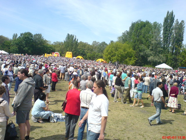 Scaled image majalis2007-01.jpg 