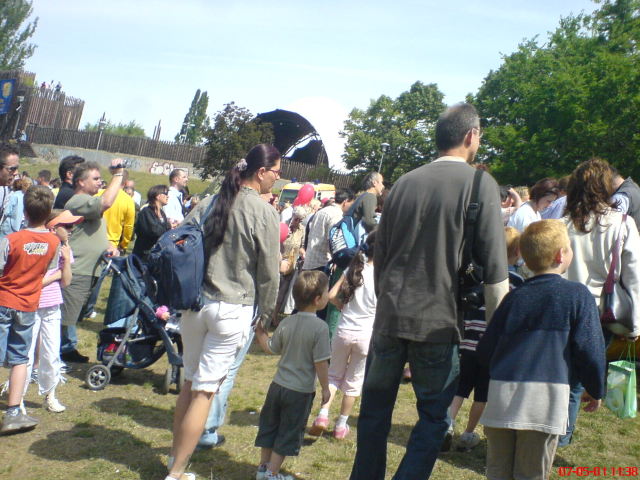 Scaled image majalis2007-03.jpg 