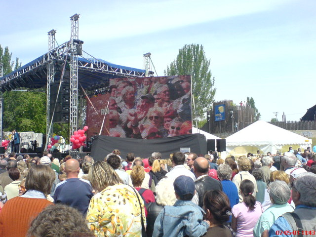 Scaled image majalis2007-11.jpg 