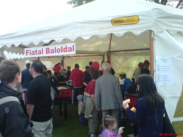 Scaled image majalis2007-19.jpg 