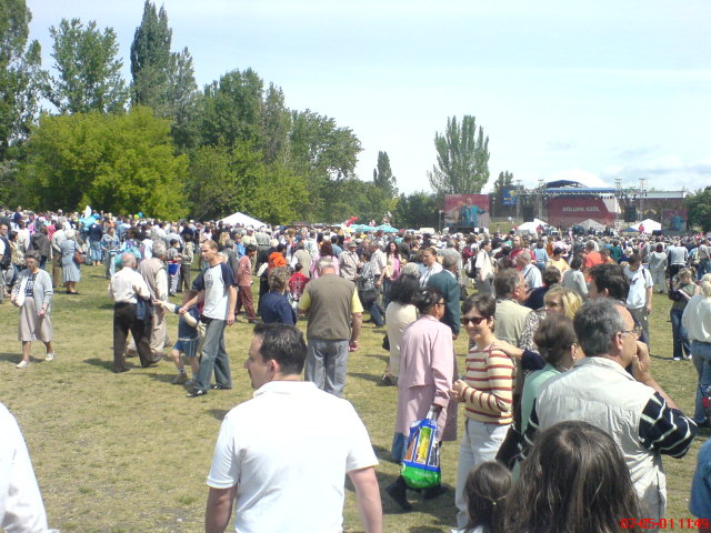 Scaled image majalis2007-21.jpg 