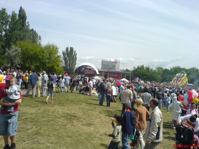 Scaled image majalis2007-23.jpg 