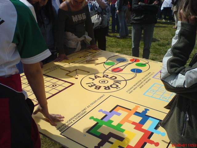 Scaled image majalis2007-27.jpg 