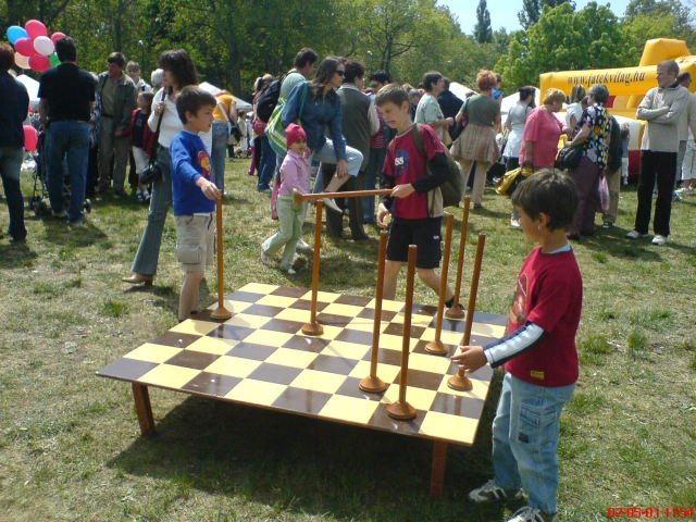 Scaled image majalis2007-31.jpg 