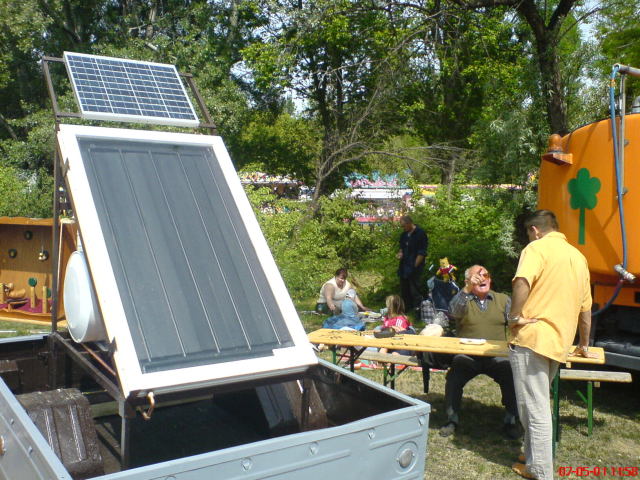 Scaled image majalis2007-38.jpg 