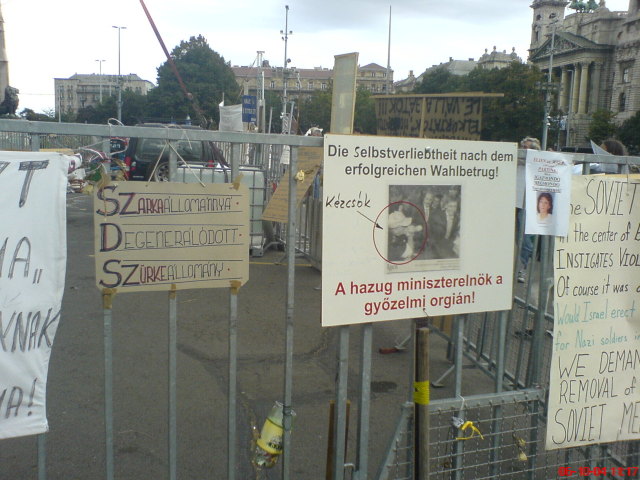 Scaled image nemzethalal20.jpg 