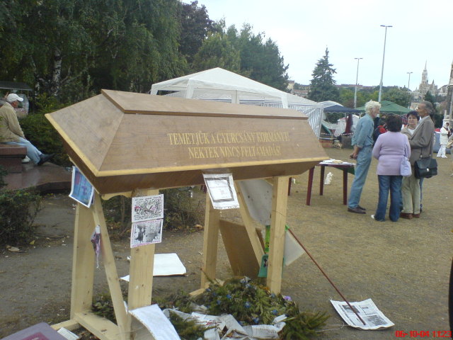 Scaled image nemzethalal30.jpg 