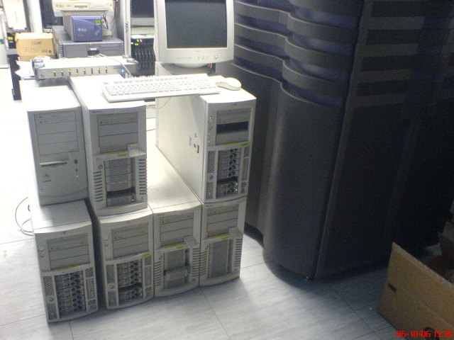 Scaled image szieroom04.jpg 